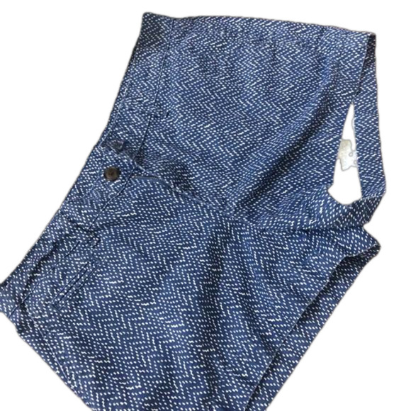 💚 Blue patterned GAP shorts size 4 - Picture 1 of 4